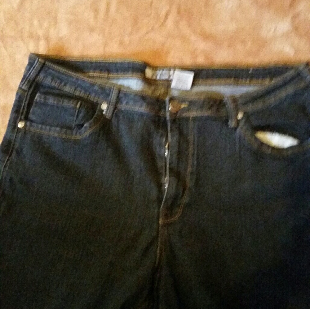 Ladies jeans - Picture 2 of 5